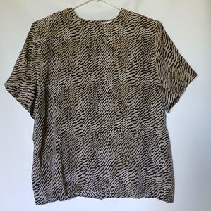 Anna And Frank Womens 100% Silk Top Size M Color Animal Print Tan Black